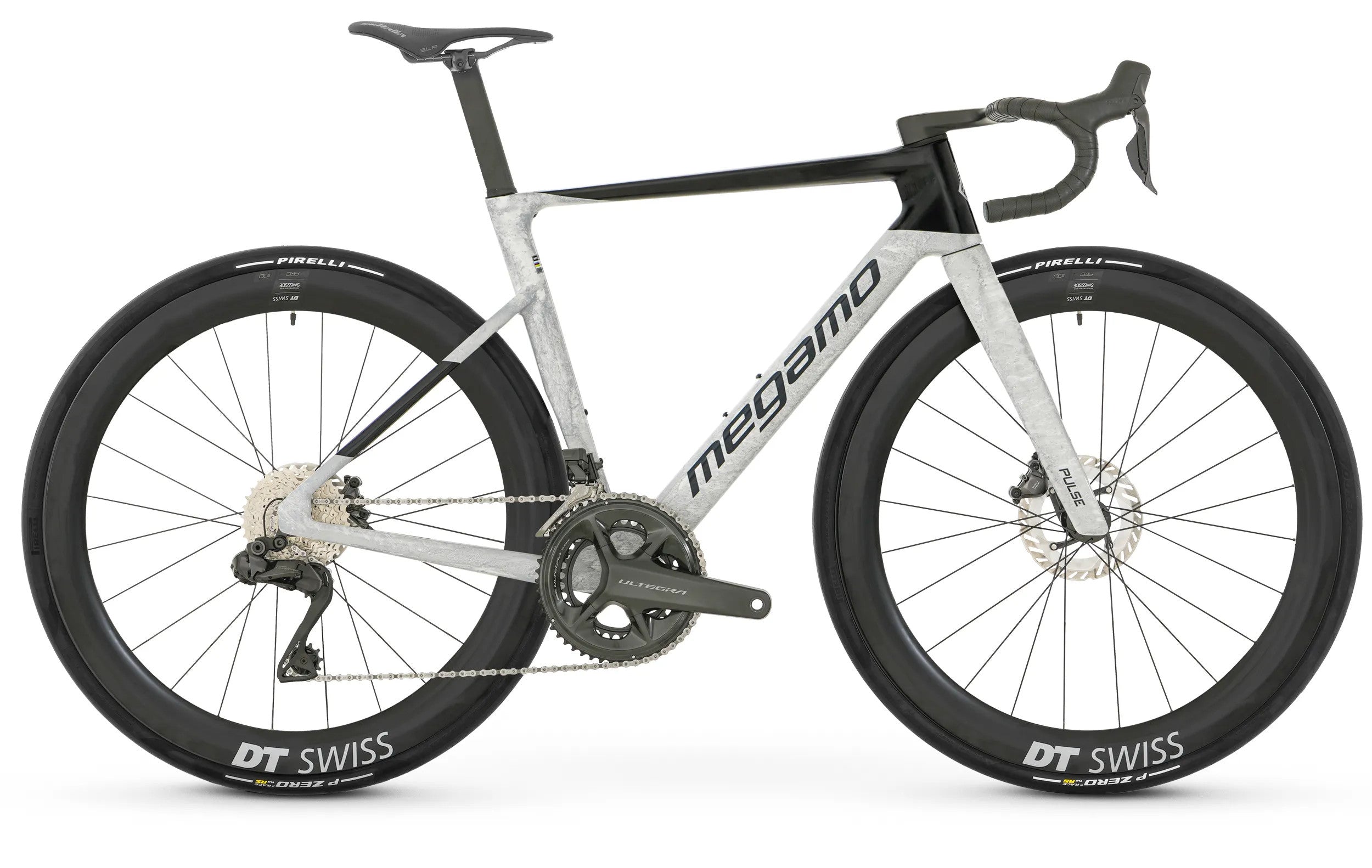 PULSE_03__WHITE-SLR-2826-29