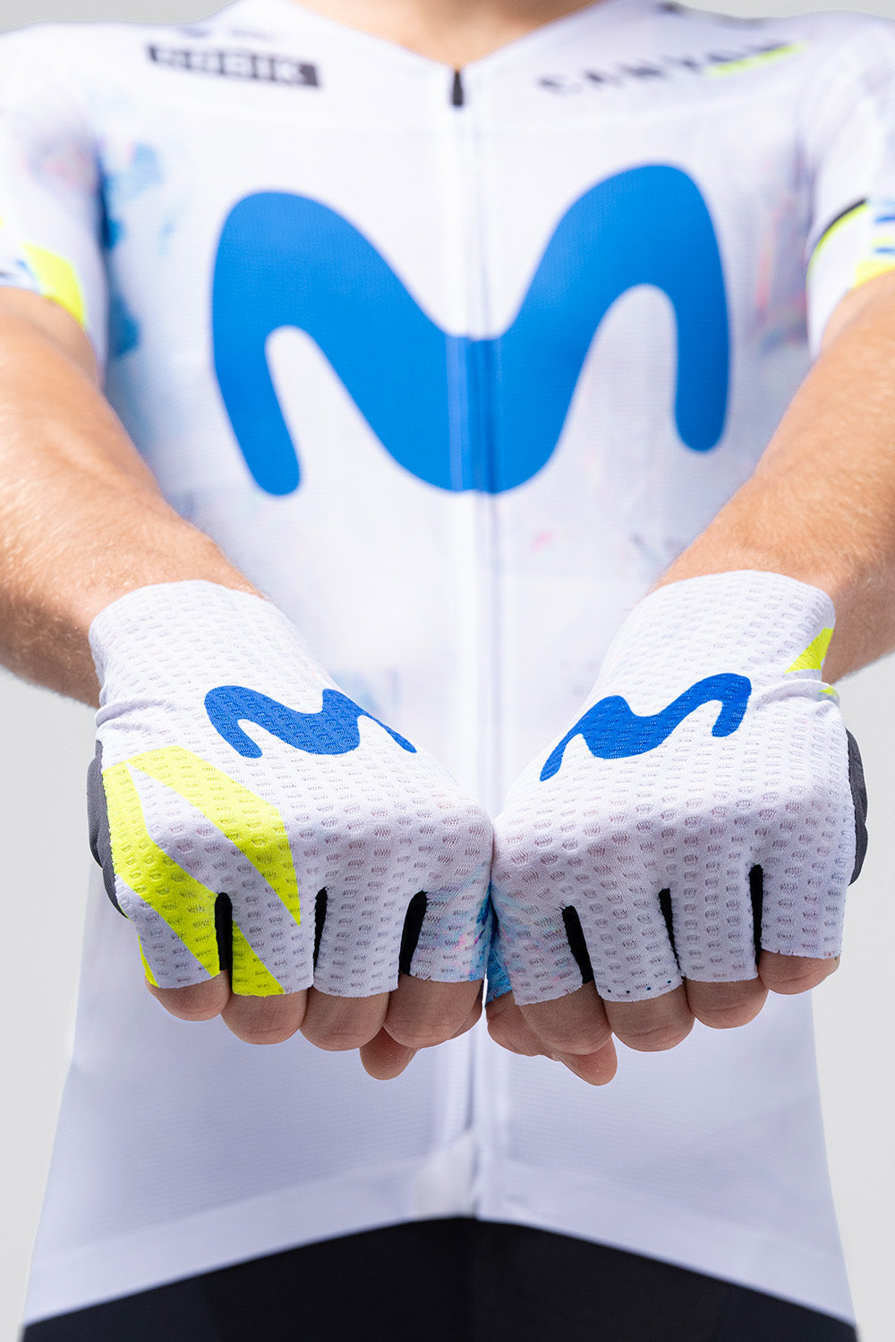 Gobik Guantes Cortos Viper Unisex Movistar Team 26